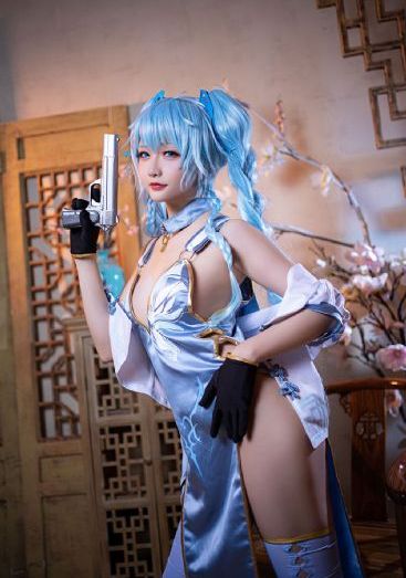 欧美摔跤狂热_短视频完整无删减版