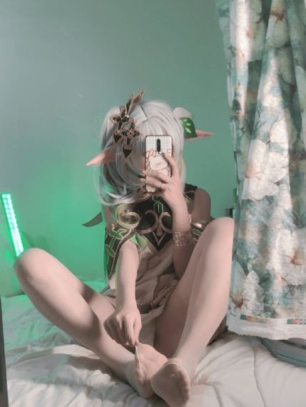 欧美女人com_1080视频大全