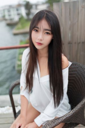 国产草逼一区_720免费观看