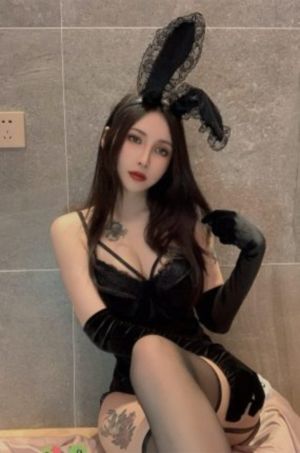 精品在线视频观看免费_720高清在线