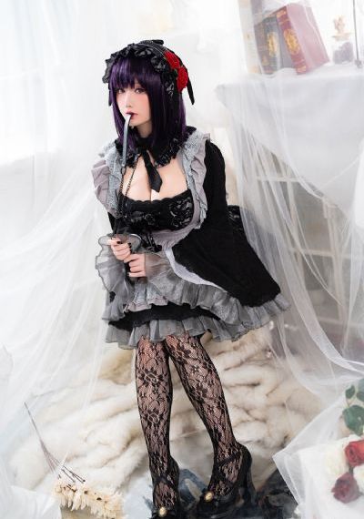 欧美新款女凉鞋_正片免费观看