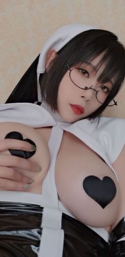 国产乡三级下全黄_720在线视频观看