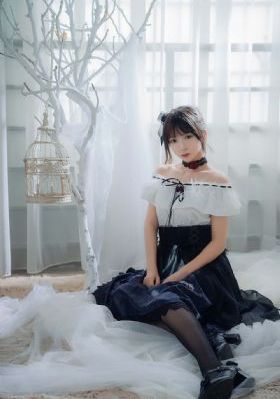 日韩情欲影片在线观看_720免费播放