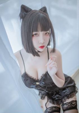 欧美裸软体艺木视频_高清在线播放