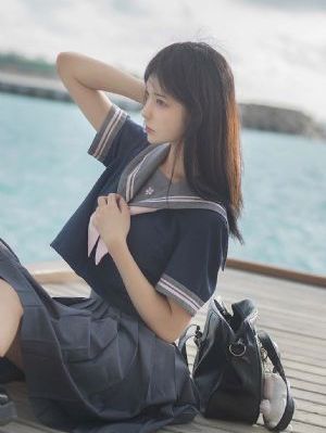 欧美女头堆糖_4K完整在线观看